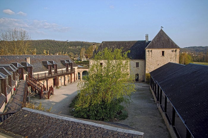 VACANCES PASSION - Le Manoir du Chambon***